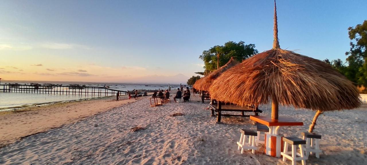 Ekas Beach Guesthouse And Restaurant Eksteriør billede